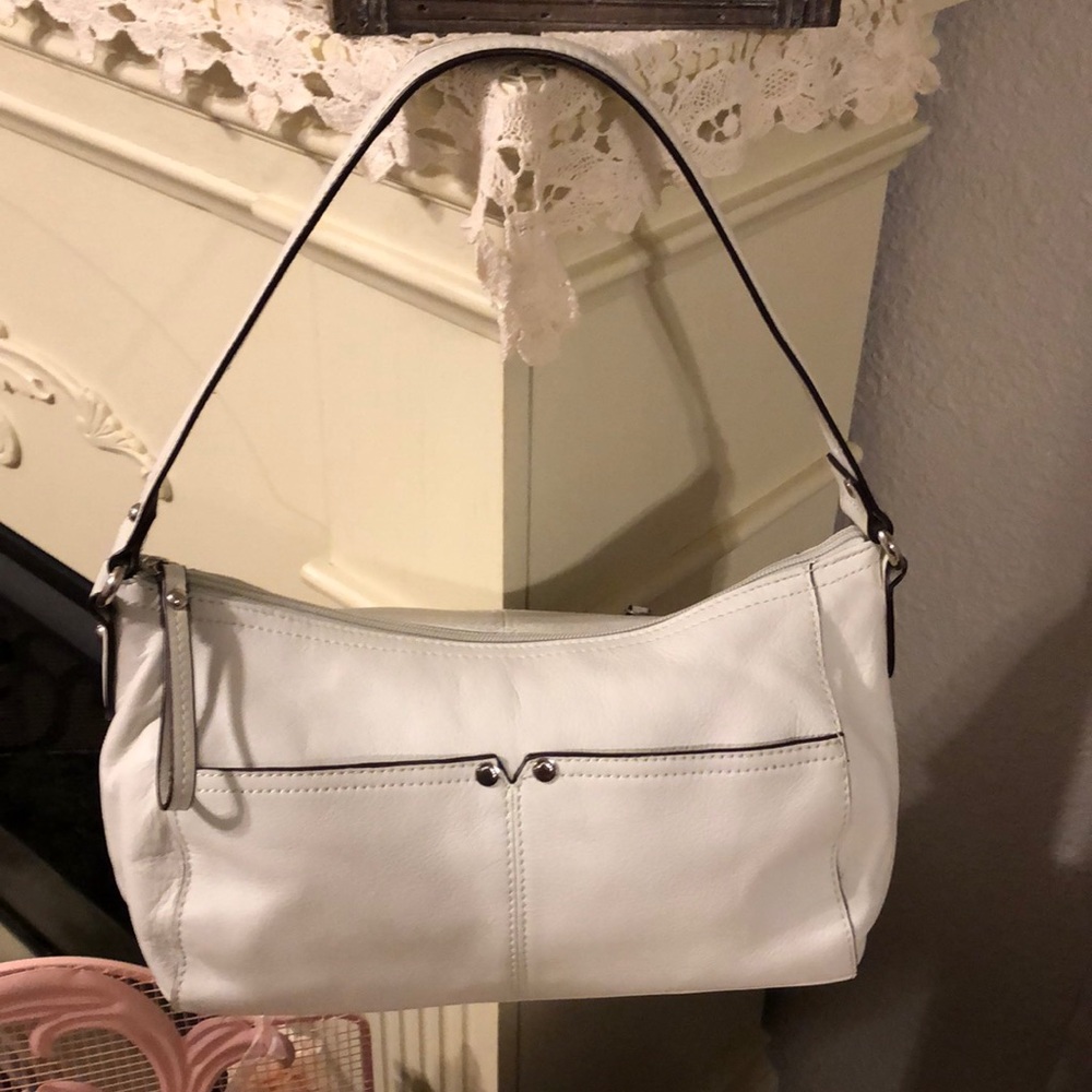 Like NEW Tignanello soft leather bag